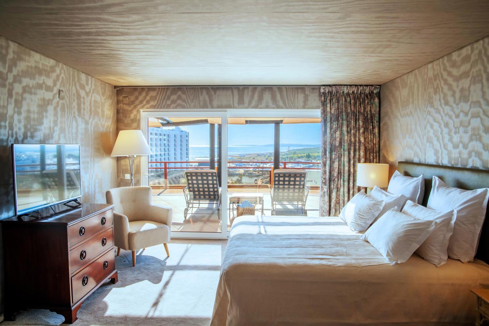 Dom Pedro Marina (Adults Only) Hotel Vilamoura Bagian luar foto