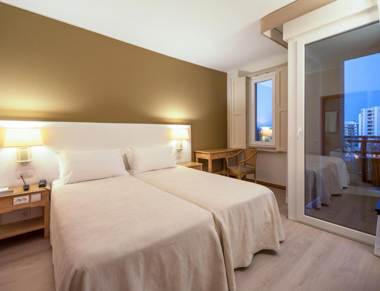 Dom Pedro Marina (Adults Only) Hotel Vilamoura Bagian luar foto